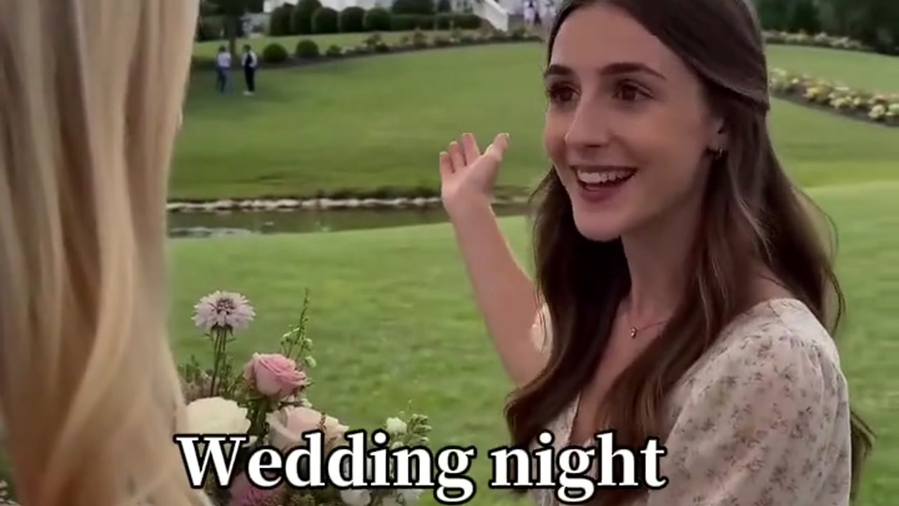 洞房用英语怎么说:"wedding night"