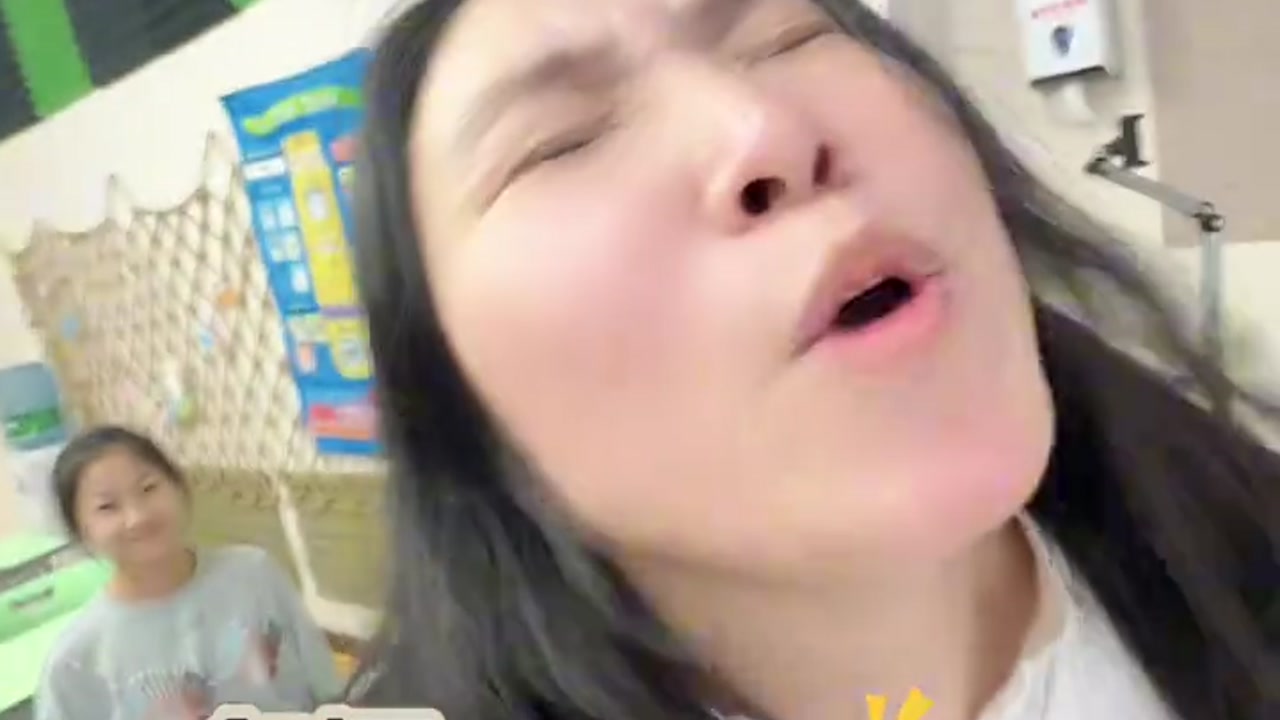 教英语的Sharon: 我要你这辈子都忘不了“介词短语”，哈哈哈哈哈 #学英语
